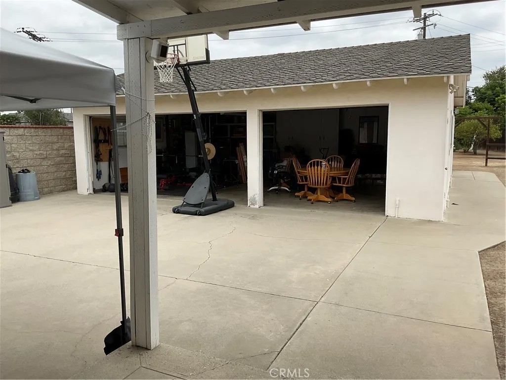 3215 Warwood Road
