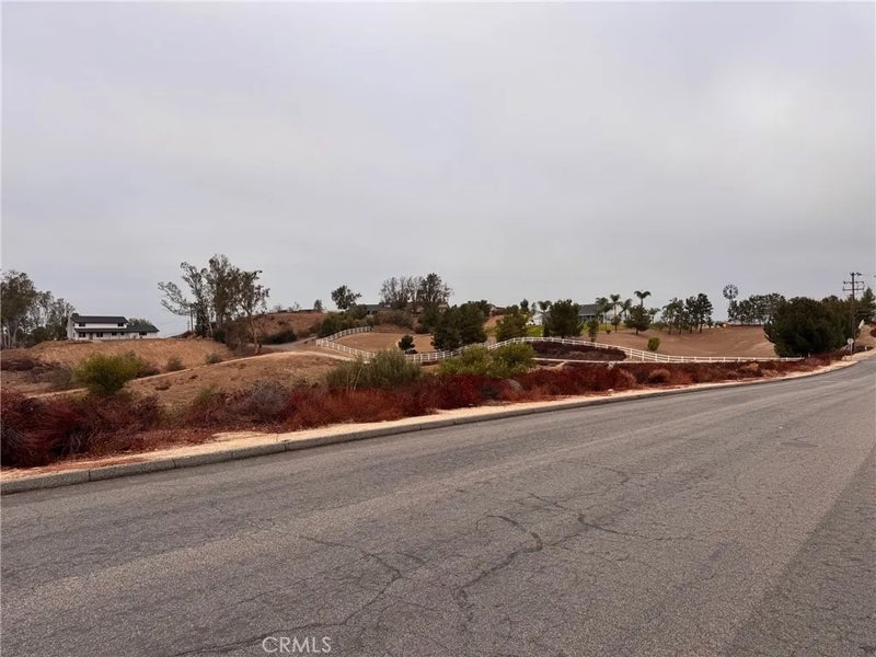 40105 Calle Medusa
