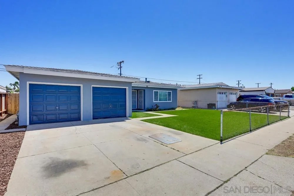 767 Woodlawn Ave