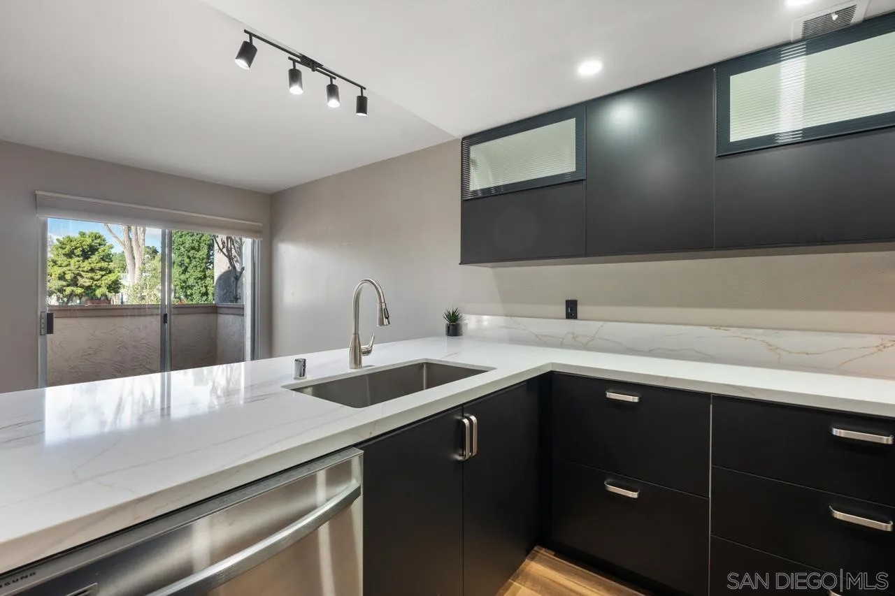 5430 Baltimore Dr 36