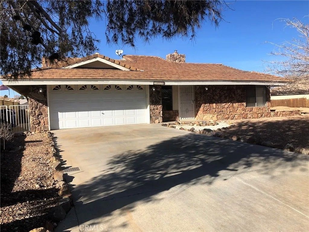 Photo of 14524 Lighthouse Lane, Helendale, CA 92342 (MLS # HD26070576)