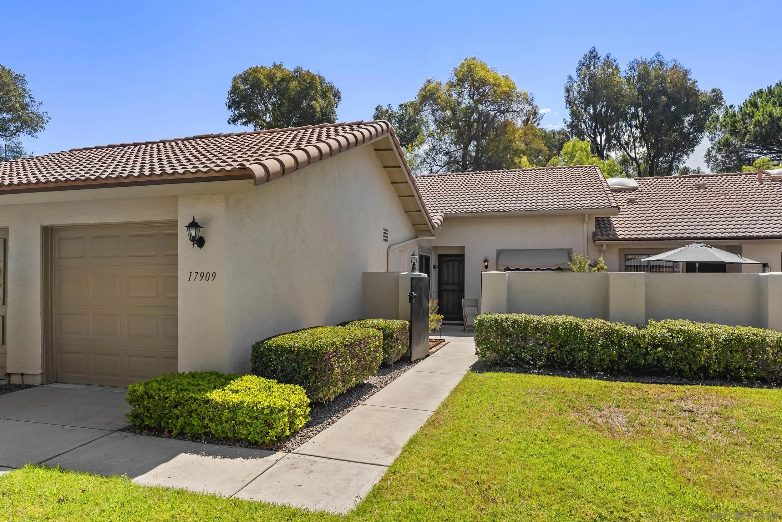 17909 Avenida Alozdra