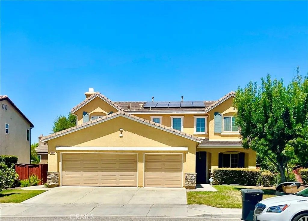 Photo of 1021 Garrett Way, San Jacinto, CA 92583 (MLS # PW25230186)