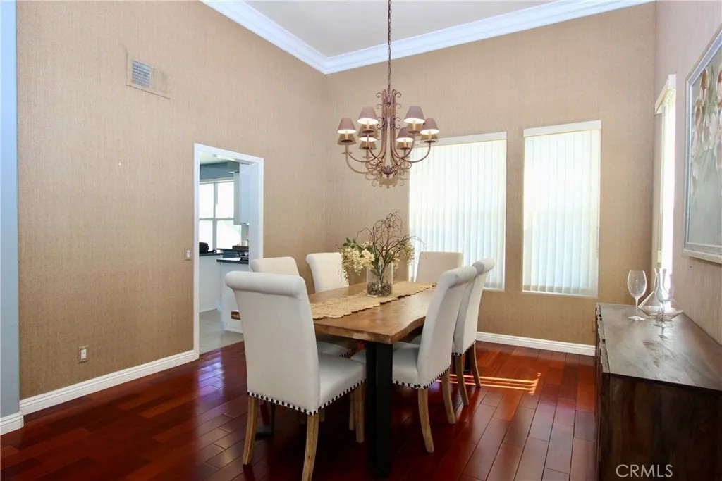 5928 Vista De La Luz