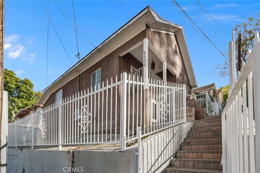 Photo of 2500 Lincoln Park Ave, Los Angeles, CA 90031 (MLS # PW26035852)