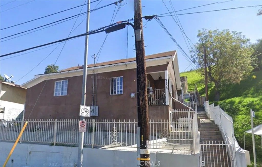 Photo of 2500 Lincoln Park Ave, Los Angeles, CA 90031 (MLS # PW26035852)