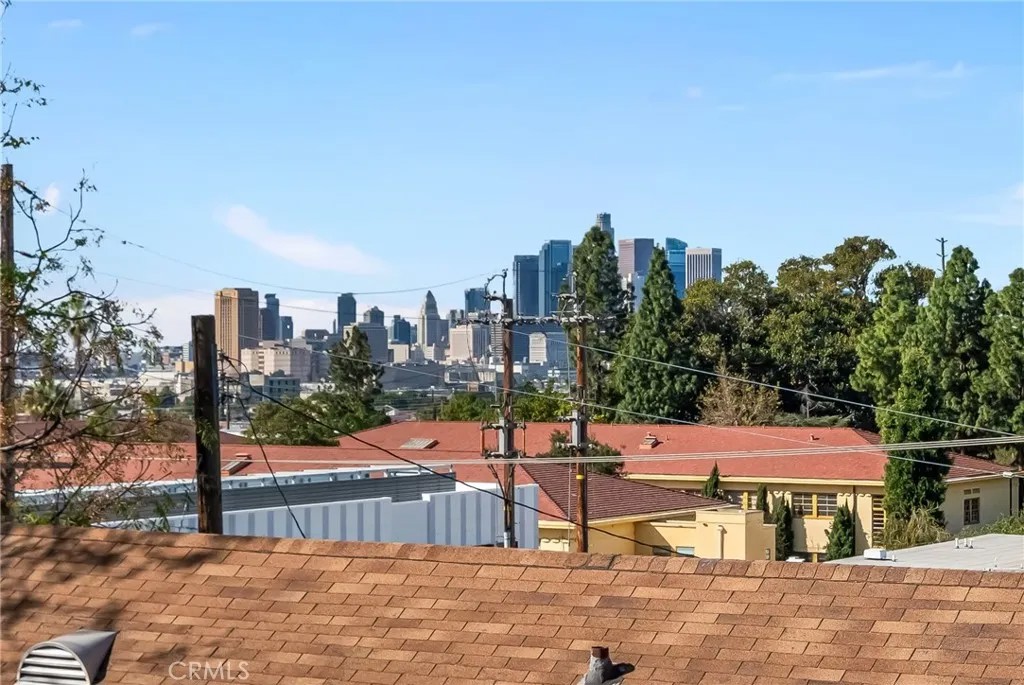 2500 Lincoln Park Ave