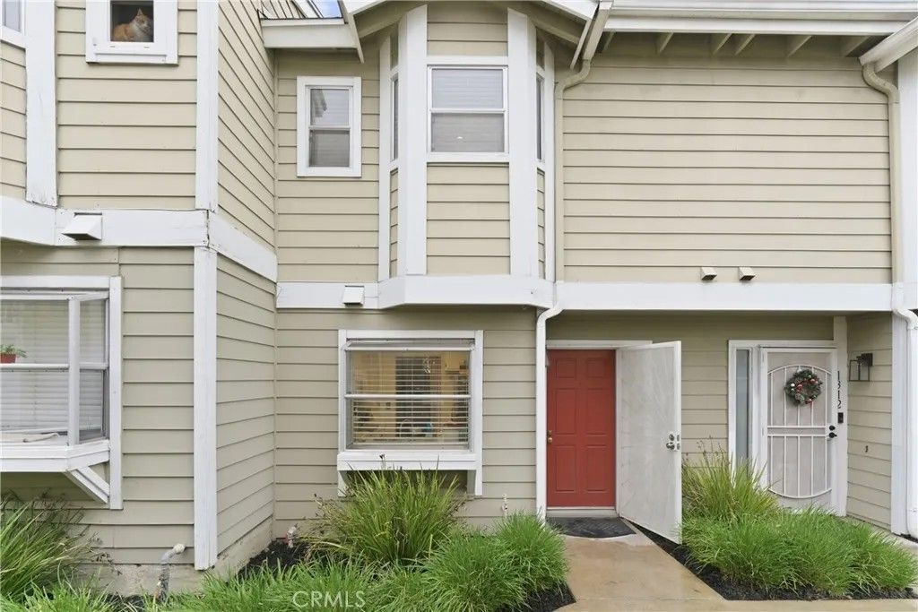 Photo of 14861 Mulberry Drive #1311, Whittier, CA 90604 (MLS # PW26002147)