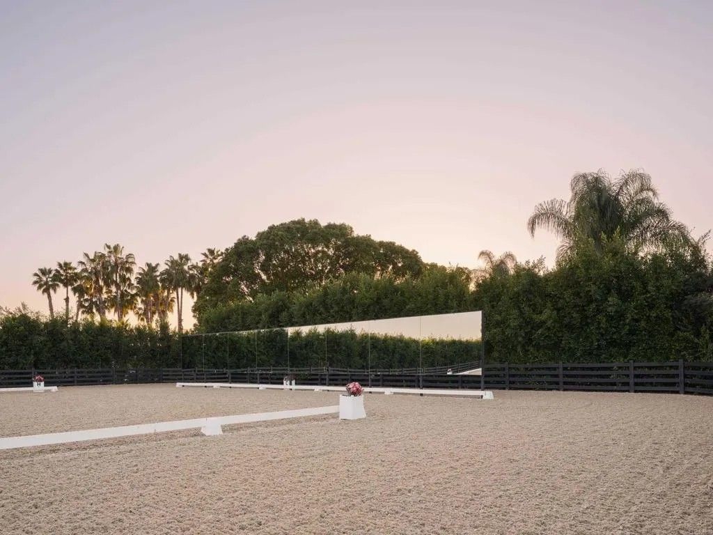 Photo of 15731 Via De Santa Fe, Rancho Santa Fe, CA 92067 (MLS # NDP2601716)