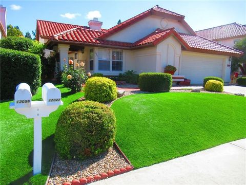 12047 Avenida Consentido San Diego CA 92128