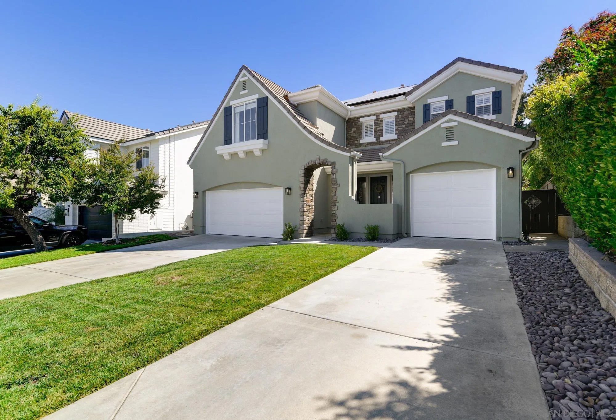 1490 Sandbar Dr.