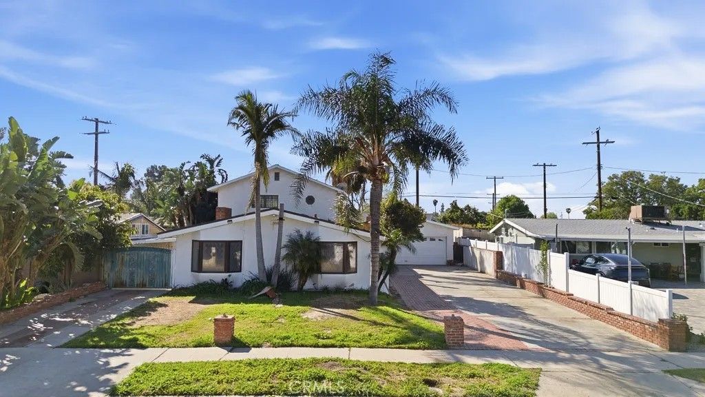 Photo of 15622 Index Street, Granada Hills, CA 91344 (MLS # SR26038785)