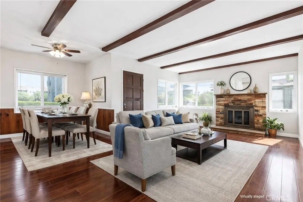 Photo of 337 Hawaiian Ave, Wilmington, CA 90744 (MLS # SB26058614)