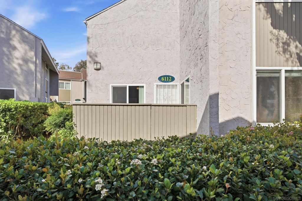 Photo of 6333 College Grove Way #6112, San Diego, CA 92115 (MLS # 260003480)
