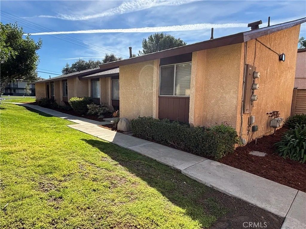 Photo of 107 E Baseline Rd, San Dimas, CA 91773 (MLS # CV26041350)