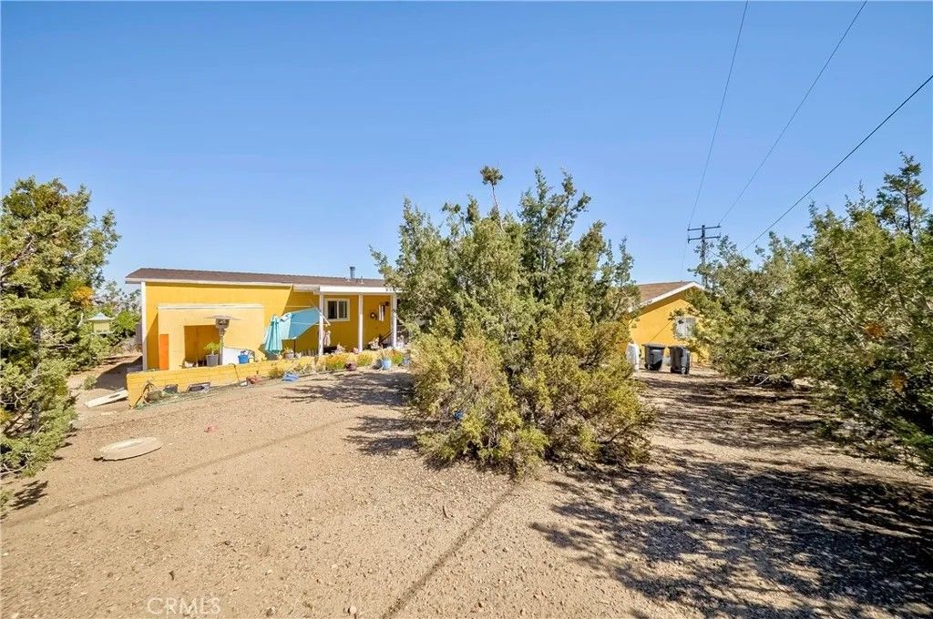 Photo of 2142 Cbs (Trinity) Lane, Pinon Hills, CA 92372 (MLS # CV25280053)