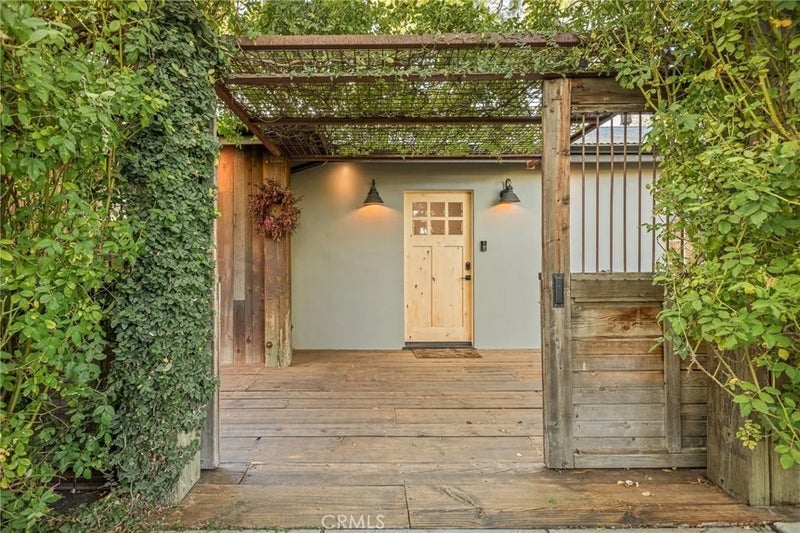 1830 Valle Vista Drive