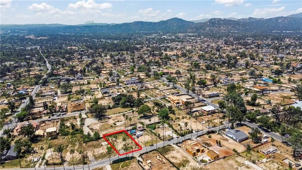Photo of 456 Punahou ST, Altadena, CA 91001 (MLS # AR26111518)