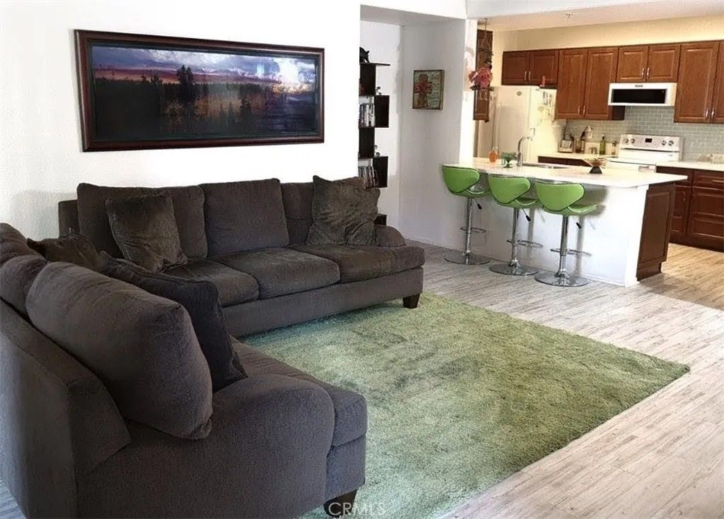 Photo of 24909 Madison Ave #3313, Murrieta, CA 92562 (MLS # SW25215535)