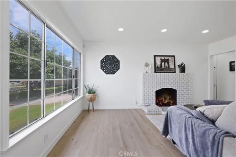 Tiny photo for 3565 Lashbrook Ave, Rosemead, CA 91770 (MLS # CV25235090)