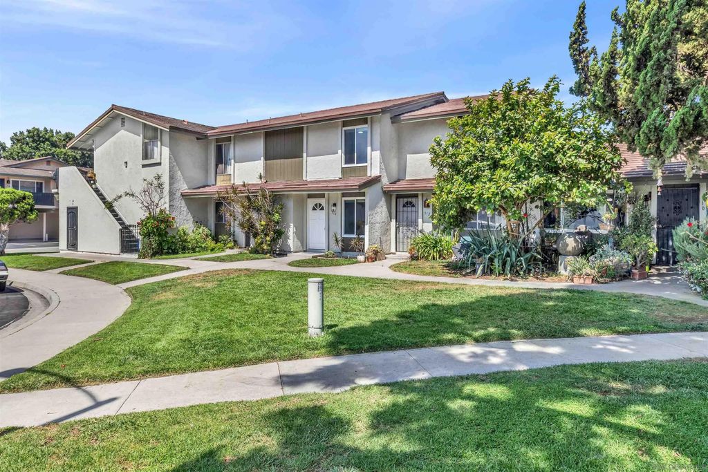 Photo of 514 Debra Pl, San Marcos, CA 92078 (MLS # 260012586)