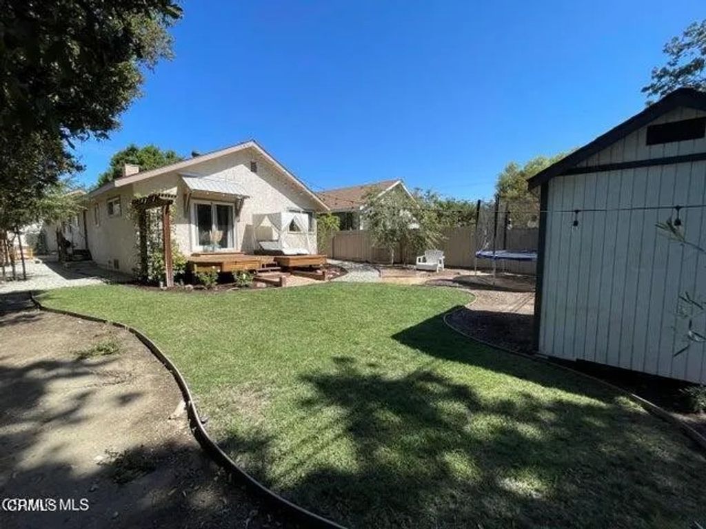 Photo of 740 E Hillcrest Drive, Thousand Oaks, CA 91360 (MLS # V1-34199)