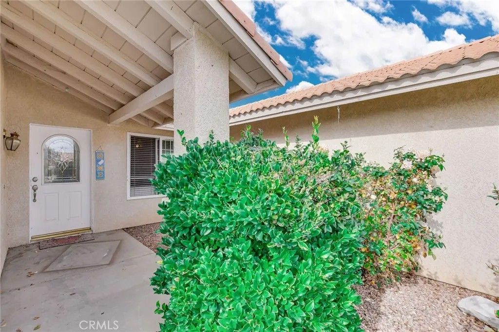 Photo of 12794 Rain Shadow Rd, Victorville, CA 92395 (MLS # PW25278298)