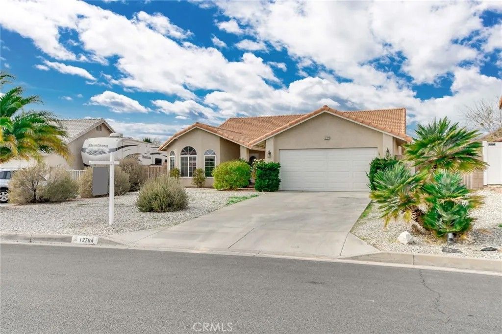 Photo of 12794 Rain Shadow Rd, Victorville, CA 92395 (MLS # PW25278298)