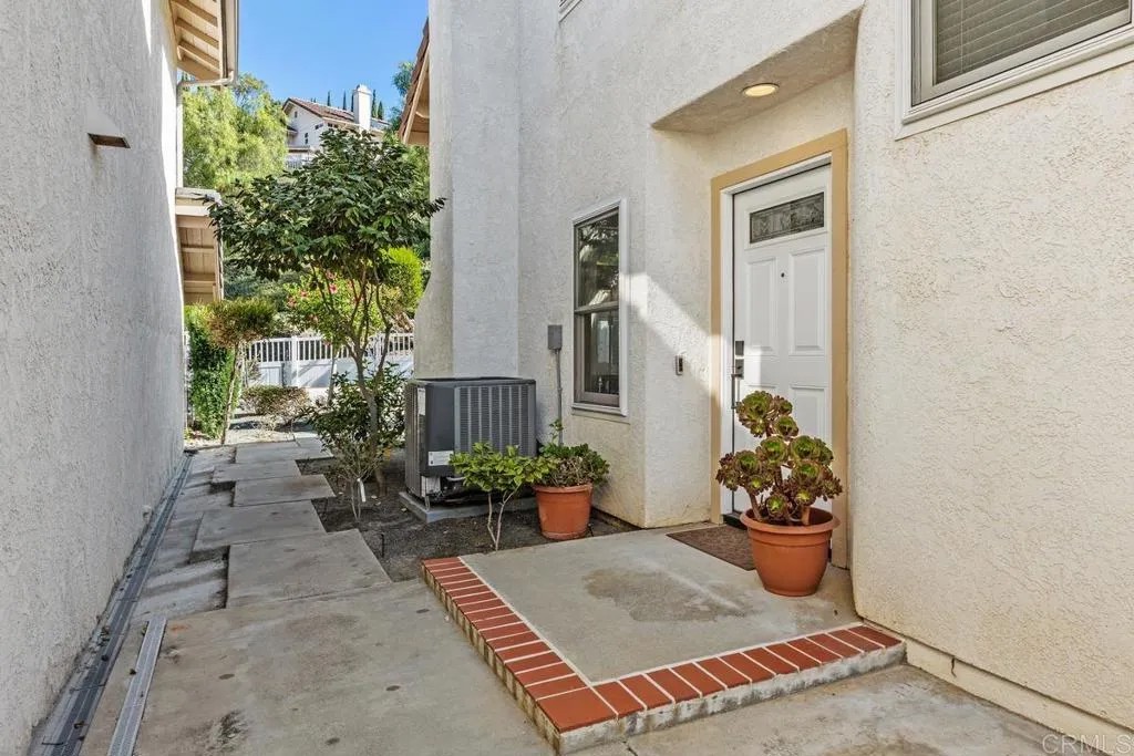 10908 Avenida Playa Veracruz