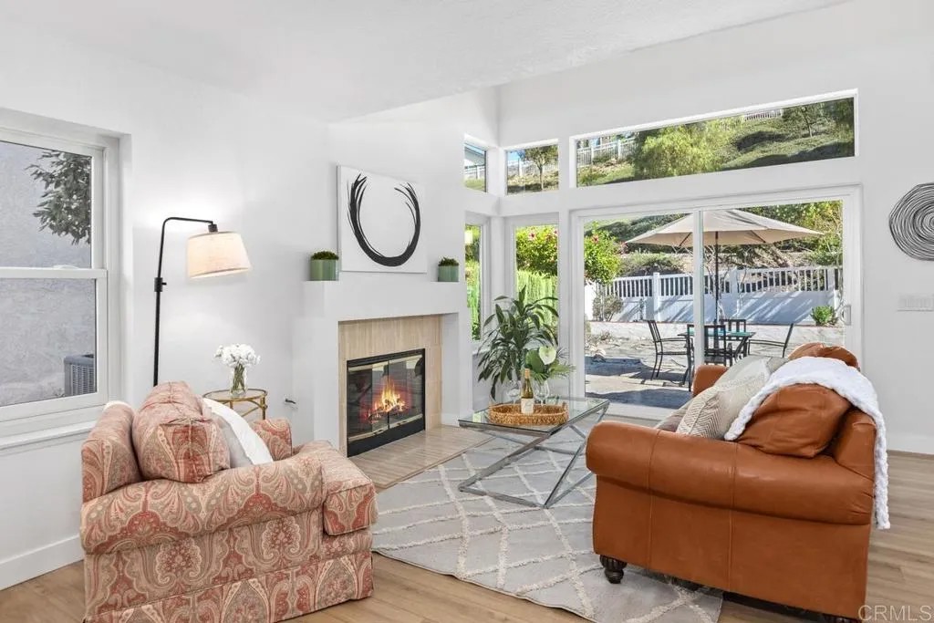 10908 Avenida Playa Veracruz