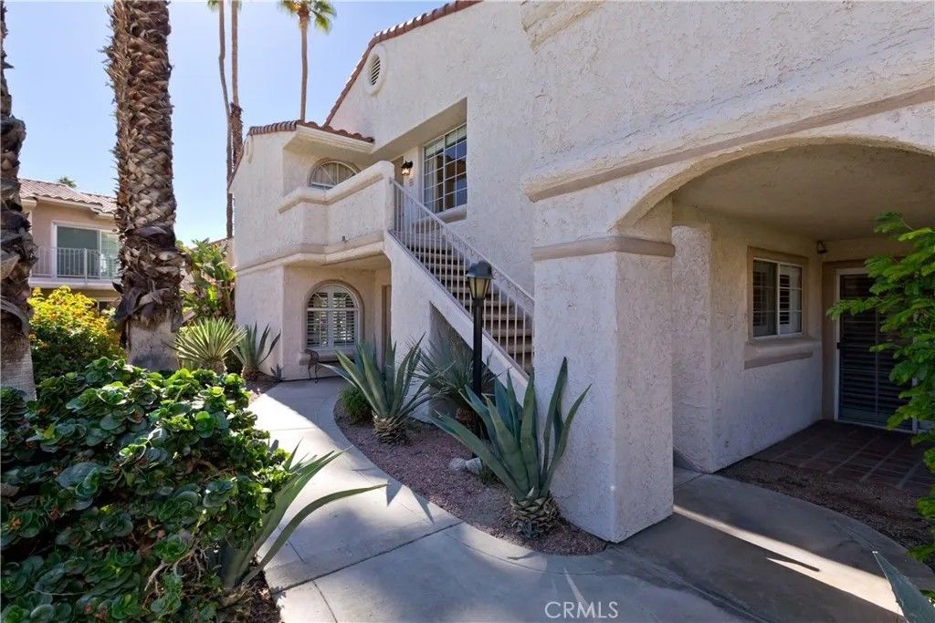 Photo of 505 S Farrell Drive #H44, Palm Springs, CA 92264 (MLS # SR26077915)