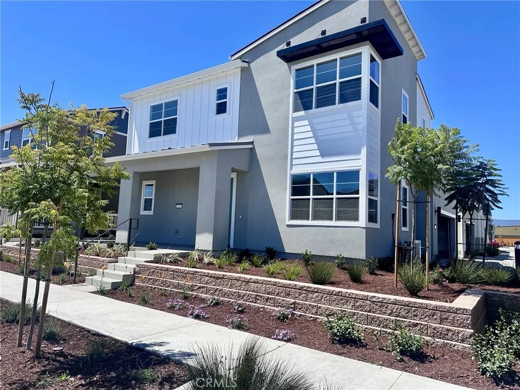 217 Kitty Hawk Court