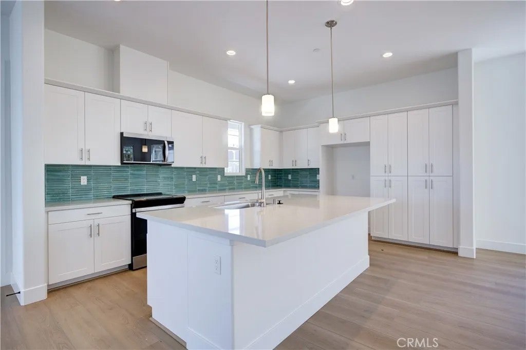 217 Kitty Hawk Court