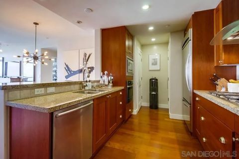 Tiny photo for 700 W E St #1602, San Diego, CA 92101 (MLS # 260004323)