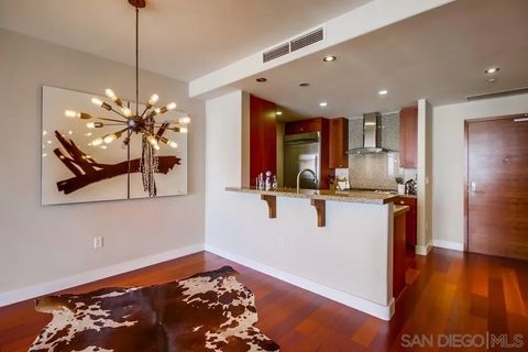 Tiny photo for 700 W E St #1602, San Diego, CA 92101 (MLS # 260004323)