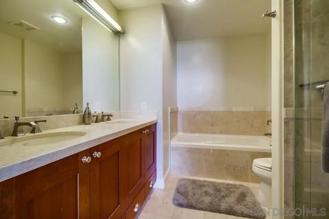 Tiny photo for 700 W E St #1602, San Diego, CA 92101 (MLS # 260004323)