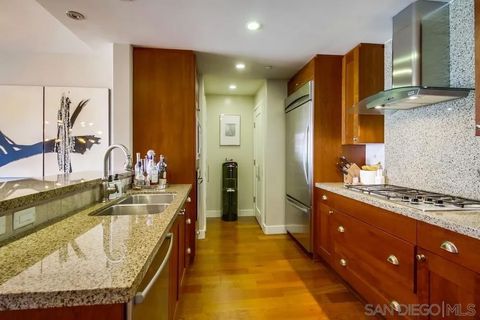 Tiny photo for 700 W E St #1602, San Diego, CA 92101 (MLS # 260004323)