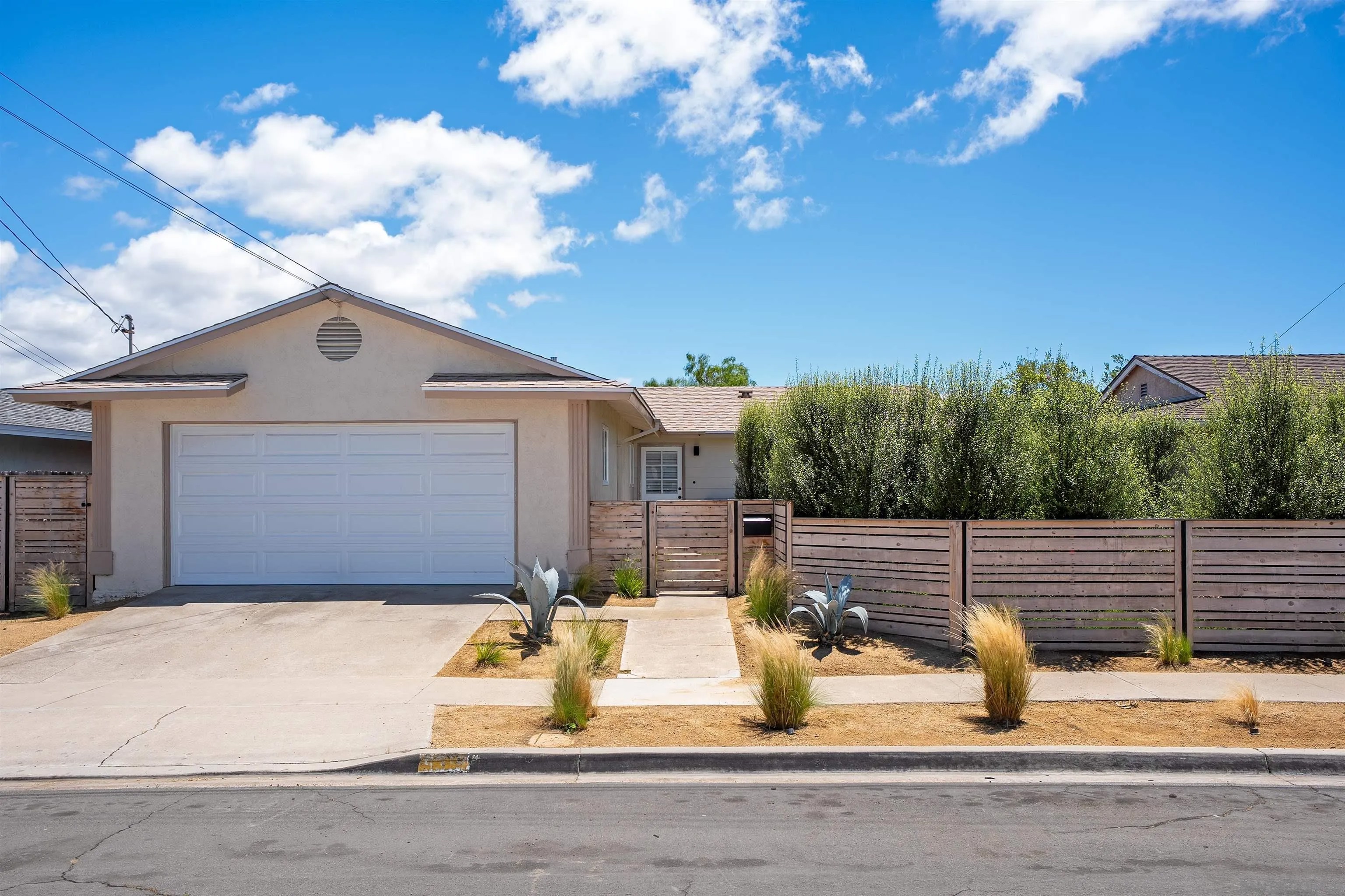 5319 Northridge Ave