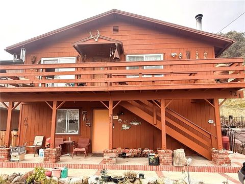 721 Avalon Frazier Park CA 93225