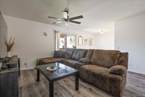 Photo of 514 Calle Montecito #78, Oceanside, CA 92057 (MLS # NDP2504238)