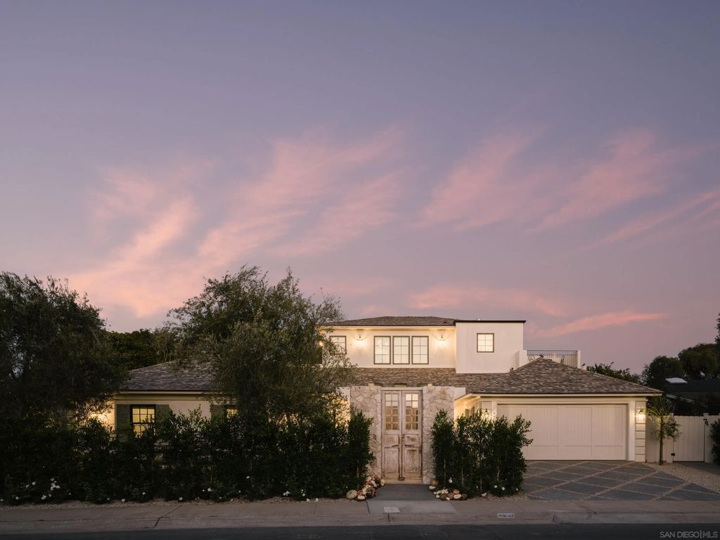 Photo of 8901 Nottingham Place, La Jolla, CA 92037 (MLS # 250043706)