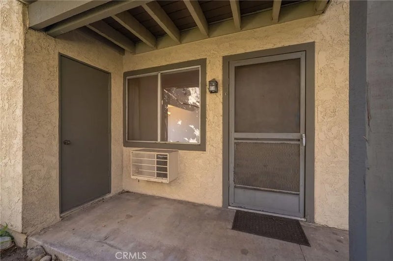 960 E Bonita Avenue 91