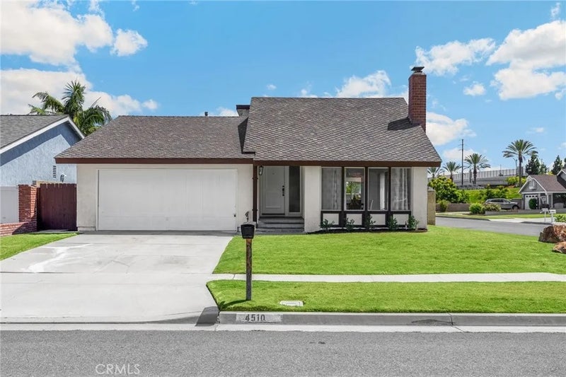 4510 E Hightree Circle