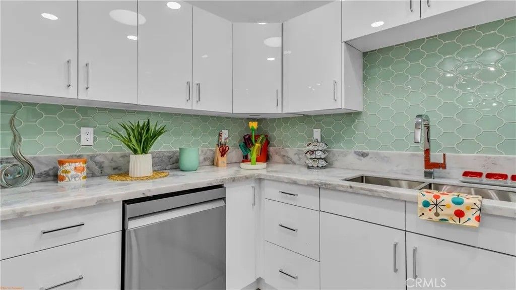 Photo of 1457 Sunflower Circle, Palm Springs, CA 92262 (MLS # TR26044298)