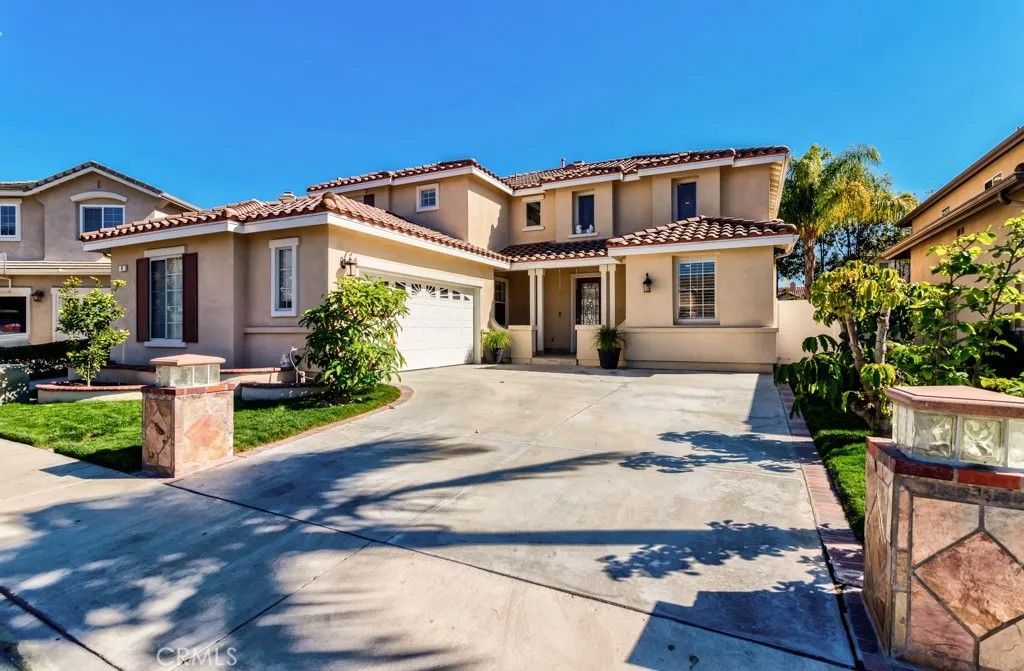 Photo of 8 Zinnia, Irvine, CA 92618 (MLS # OC26038966)