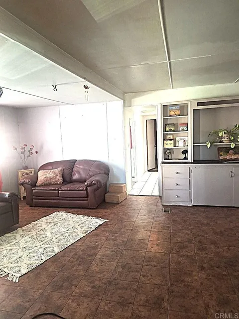 211 N Citrus Ave Unit 124, Escondido, CA 92027 - #: NDP2600330