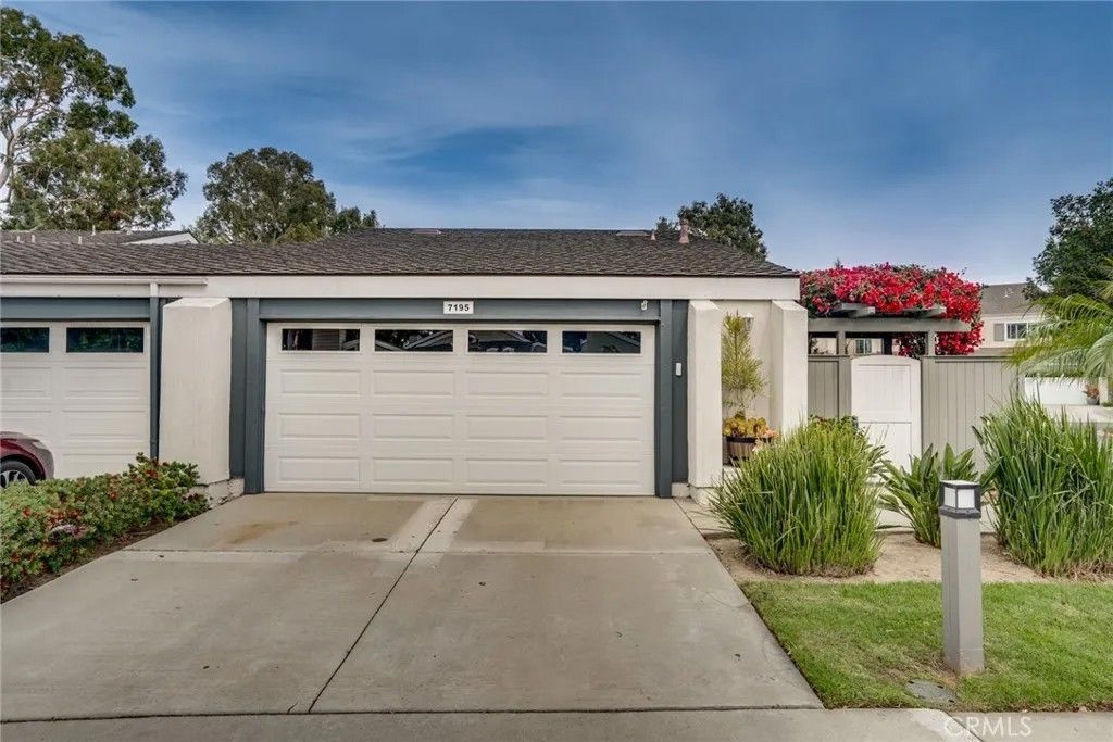 Photo of 7195 Little Harbor, Huntington Beach, CA 92648 (MLS # OC26078103)