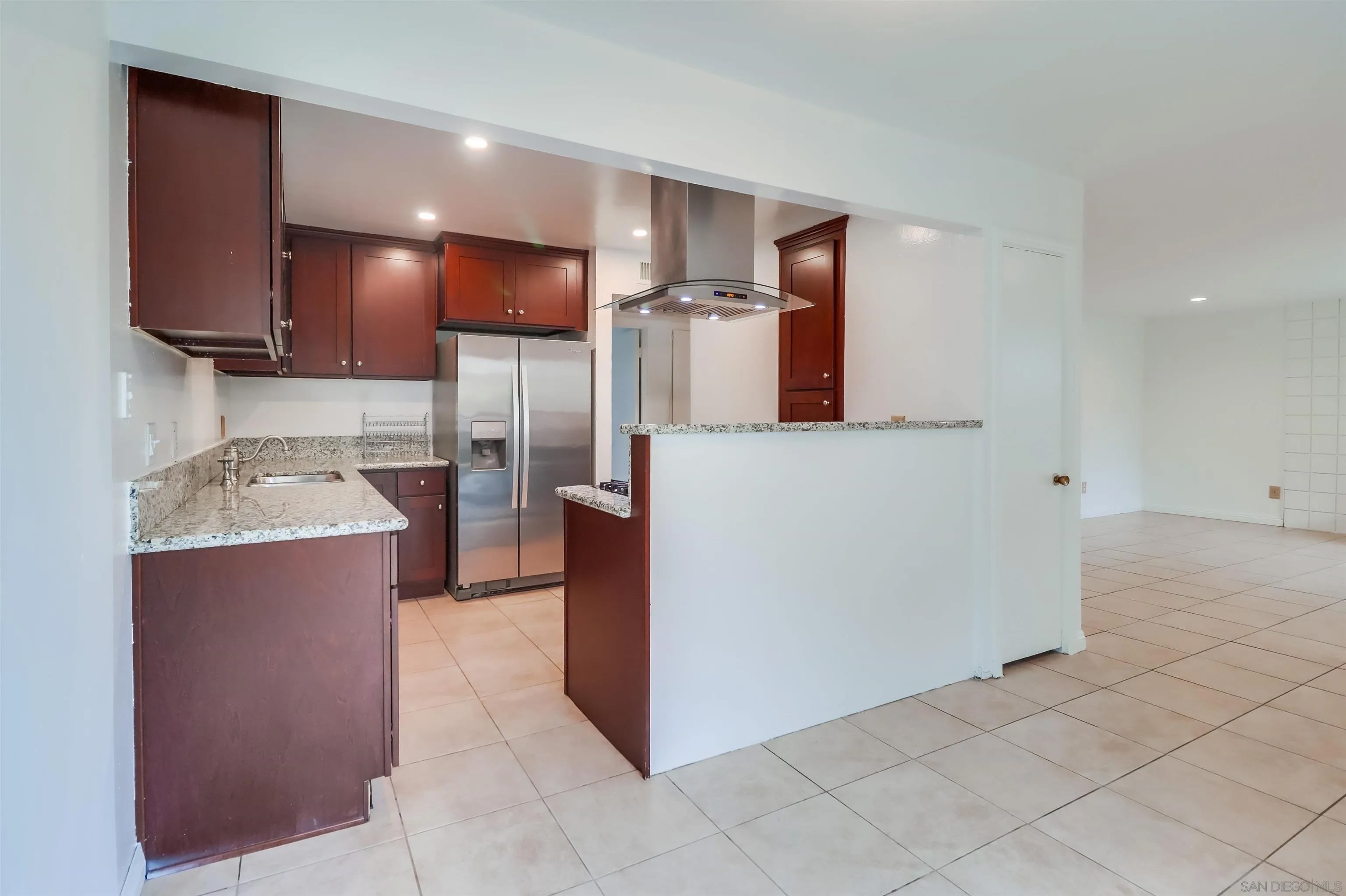 1278 E Madison Ave C