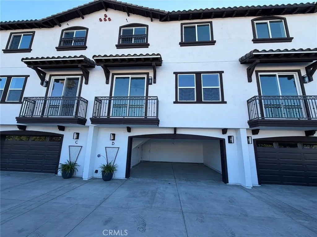 1444 W Stoneridge Court