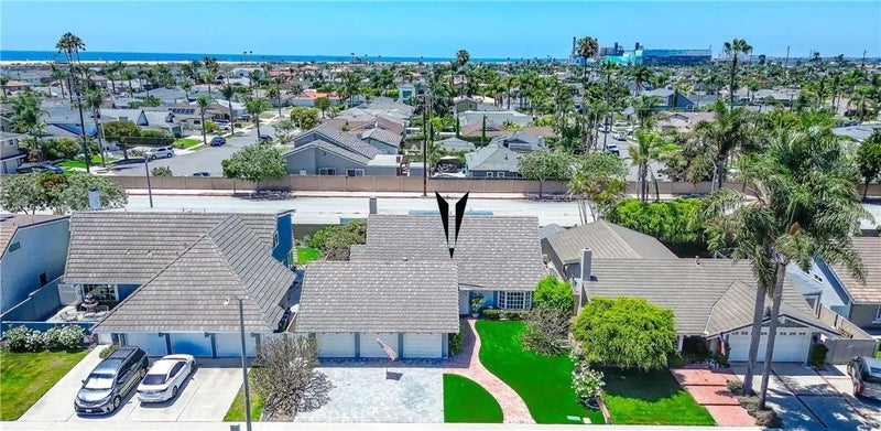 22131 Wood Island